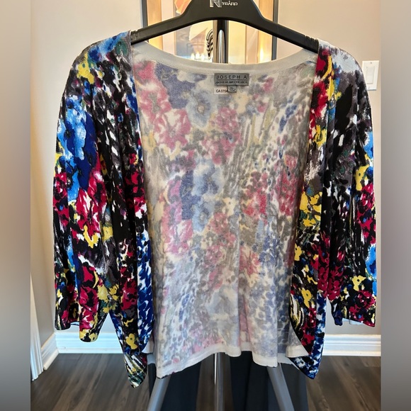 Ricki’s and Suzy Shier Tops and Pants - EUC - Picture 7 of 15